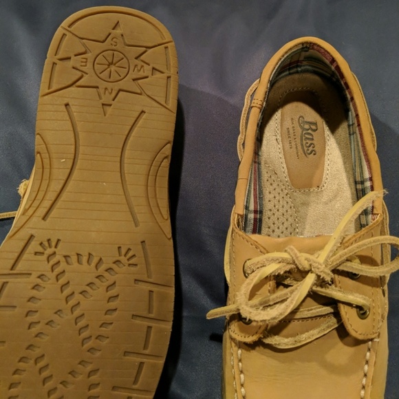 Bass - Picture 2 of 4